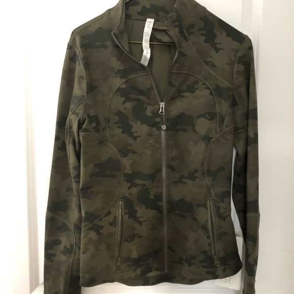 🆕 Lululemon Camo Forme Jacket - size 8 - Picture 2 of 6